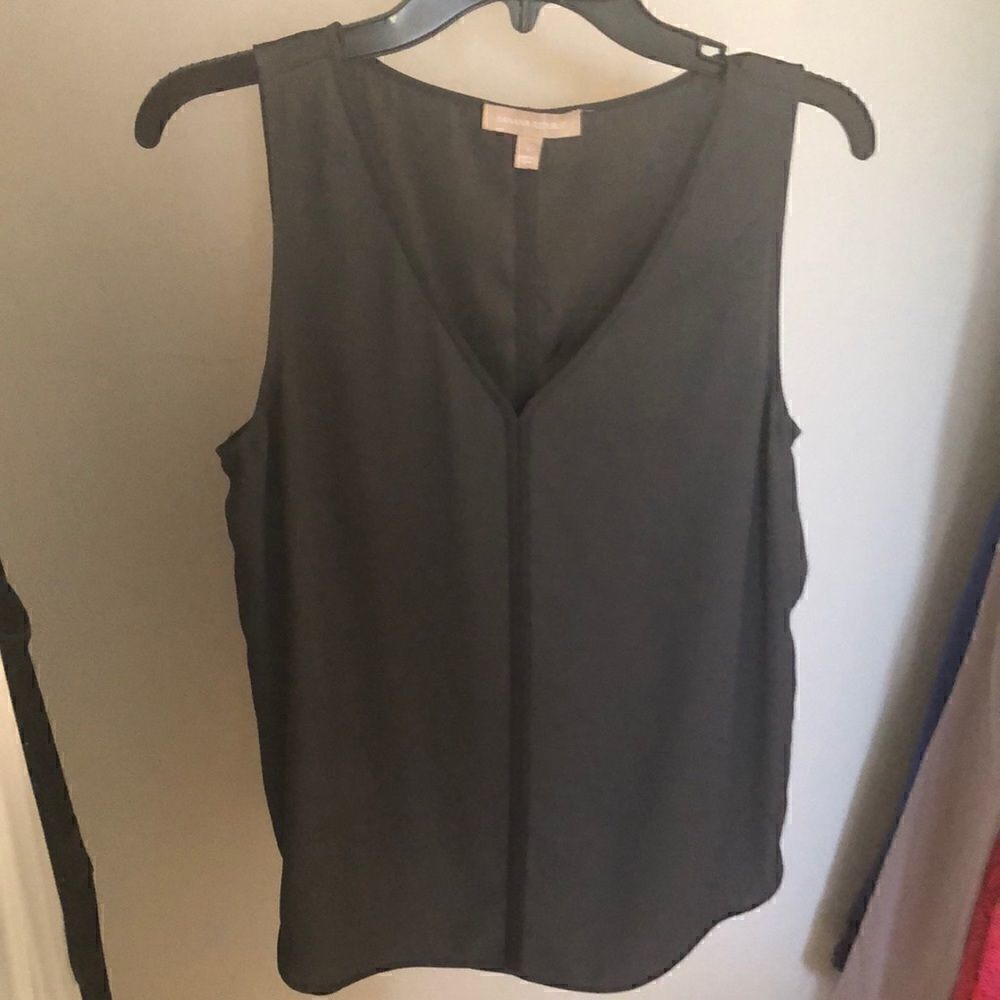 Banana republic charcoal cami sz Small